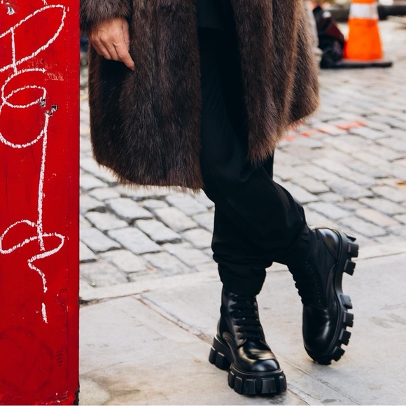 Prada combat boots : size 10.5/11; basic wear no issues 1.2k - Picture 2 of 7